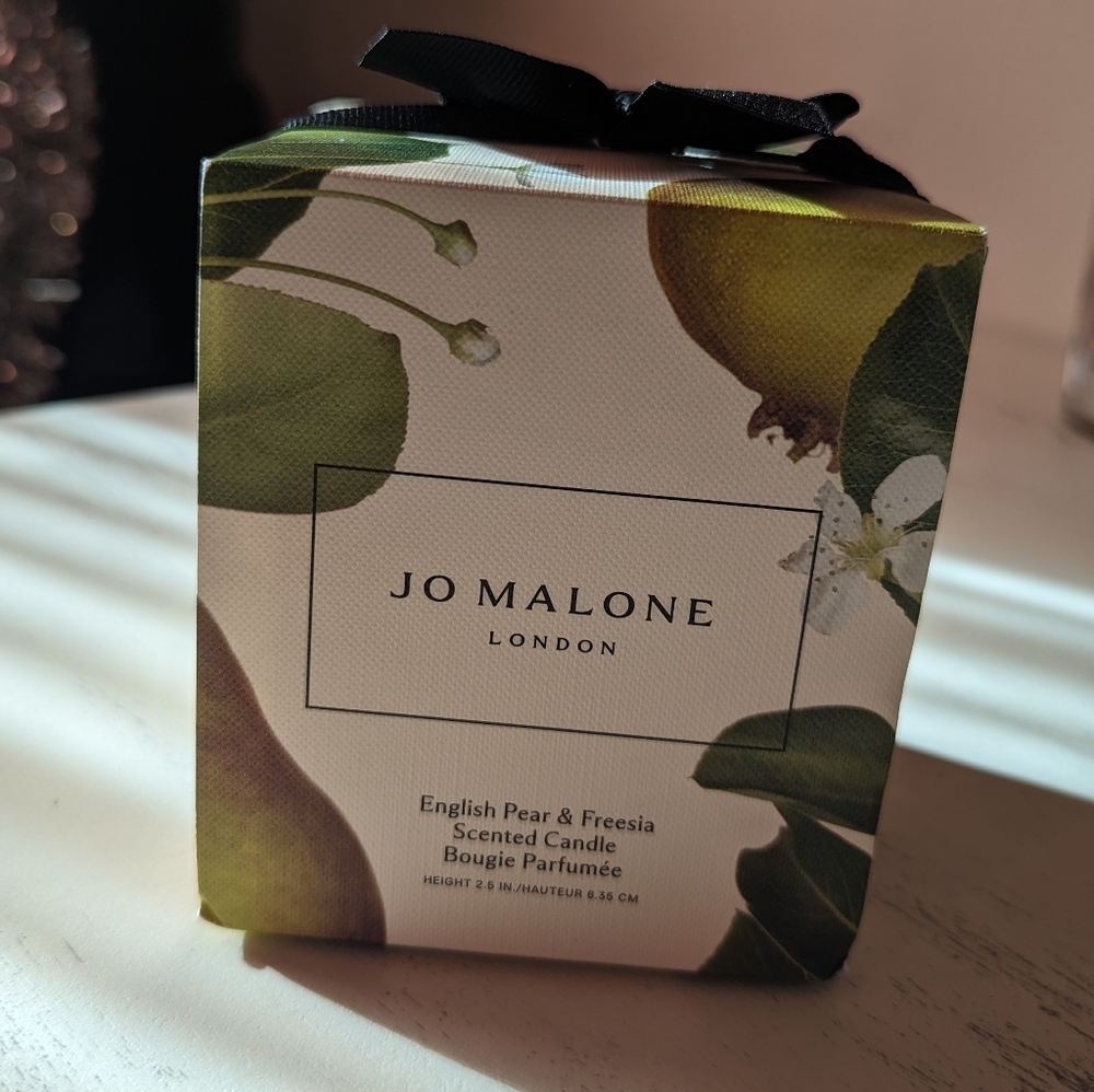 NWT Jo Malone candle